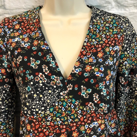 Zara Basic XS Floral V-Neck Long Sleeve Romper - Picture 5 of 8
